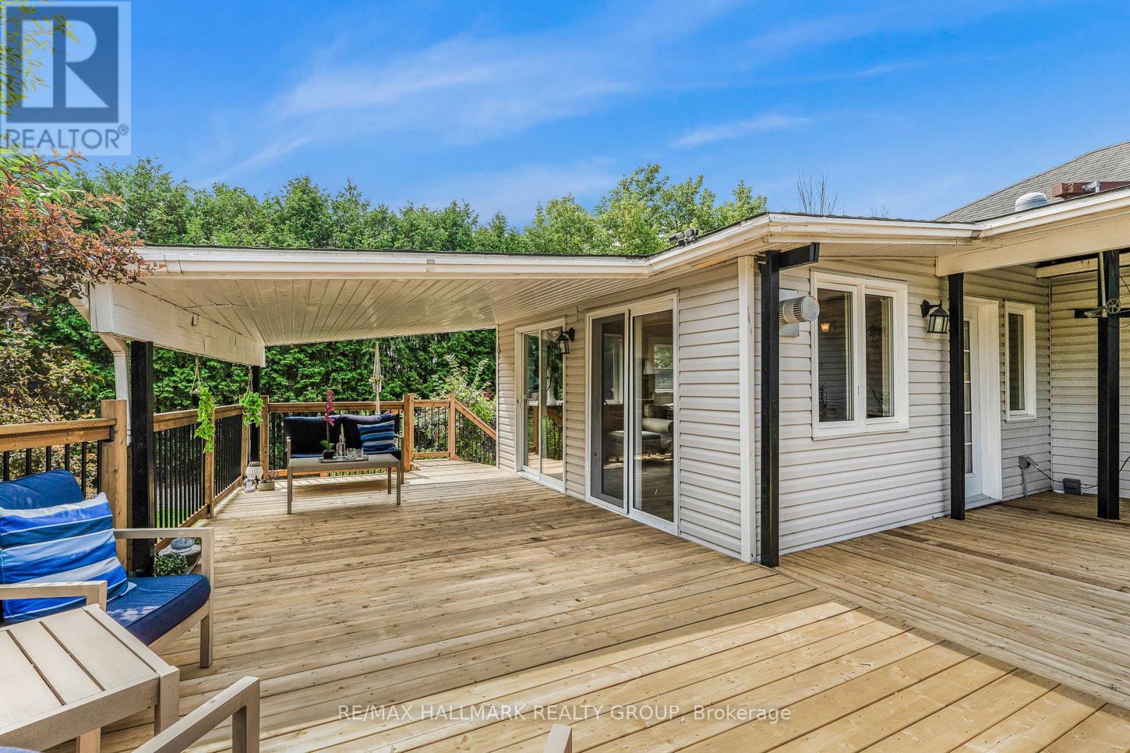 Photo 46 of 565 Landry Street, Clarencerockland ON