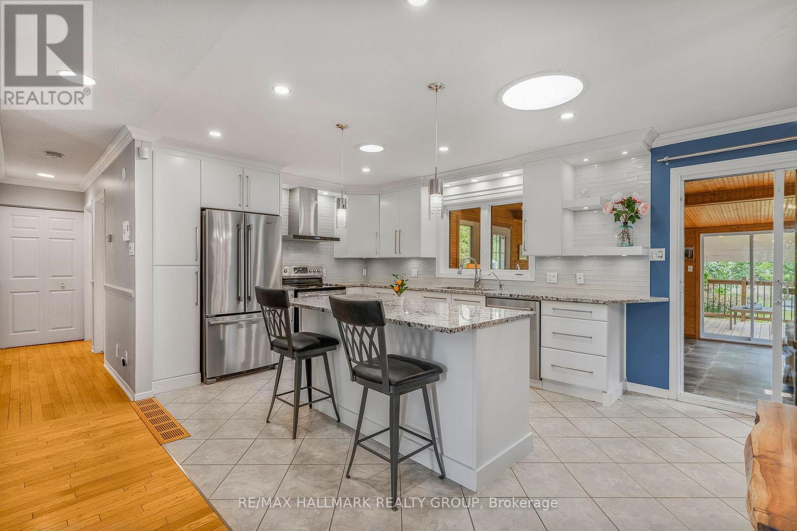 Photo 48 of 565 Landry Street, Clarencerockland ON