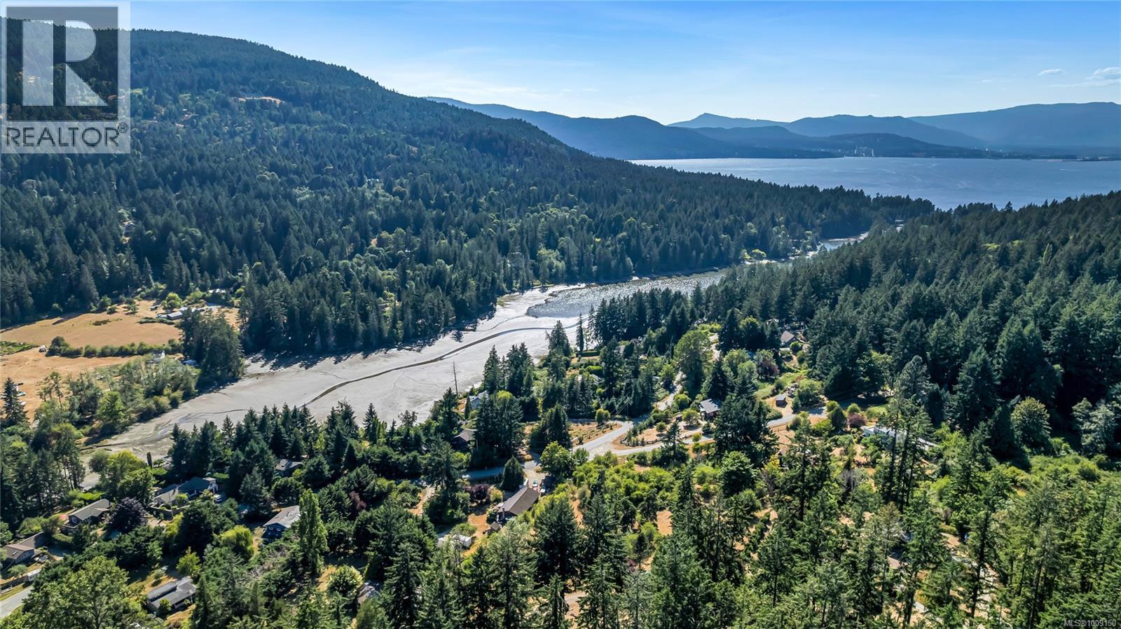 120 Booth Canal Rd, Salt Spring