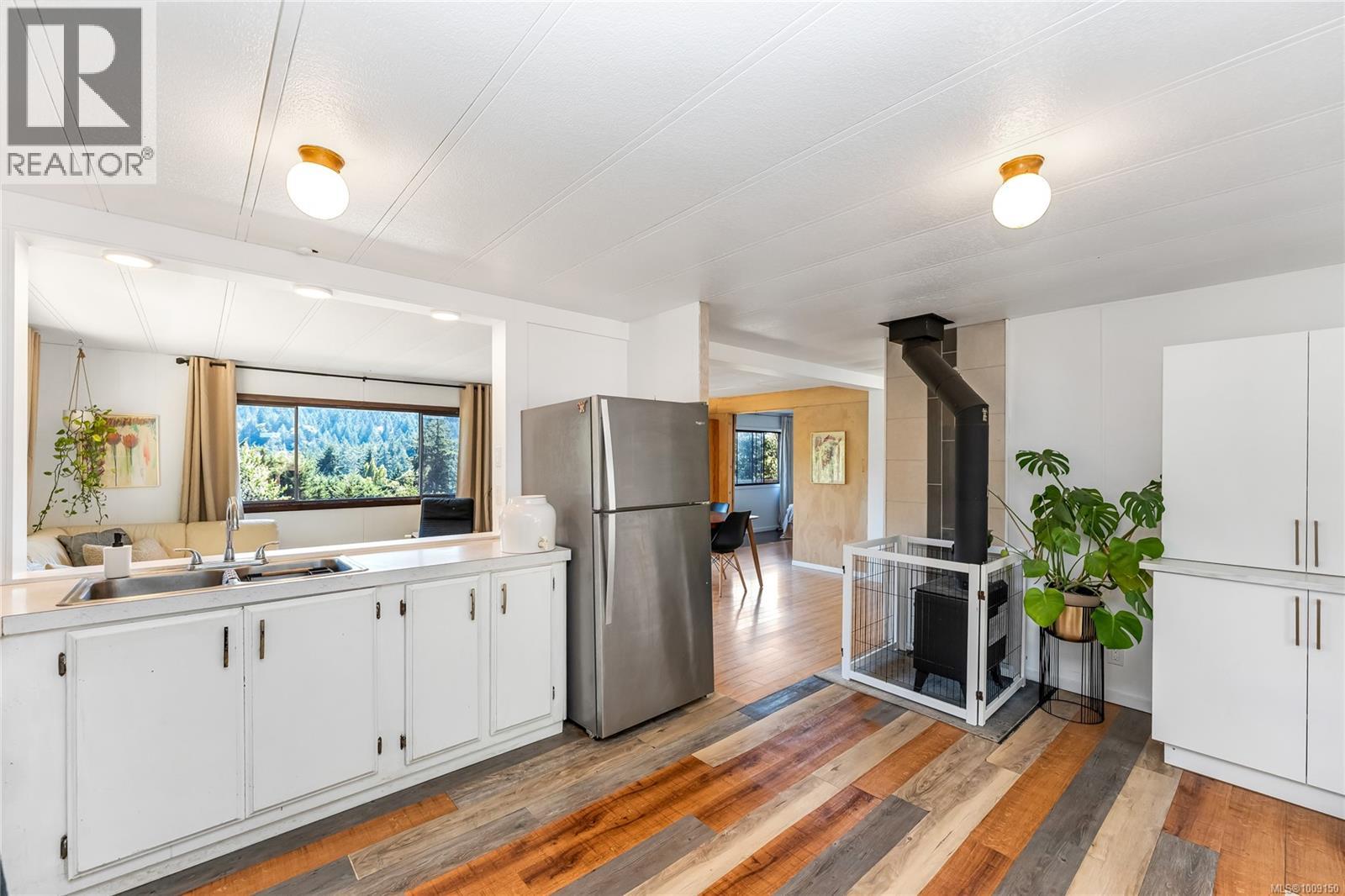 120 Booth Canal Rd, Salt Spring