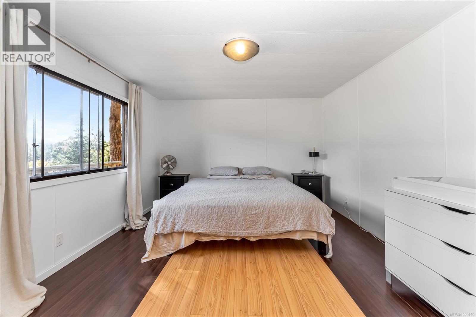 120 Booth Canal Rd, Salt Spring