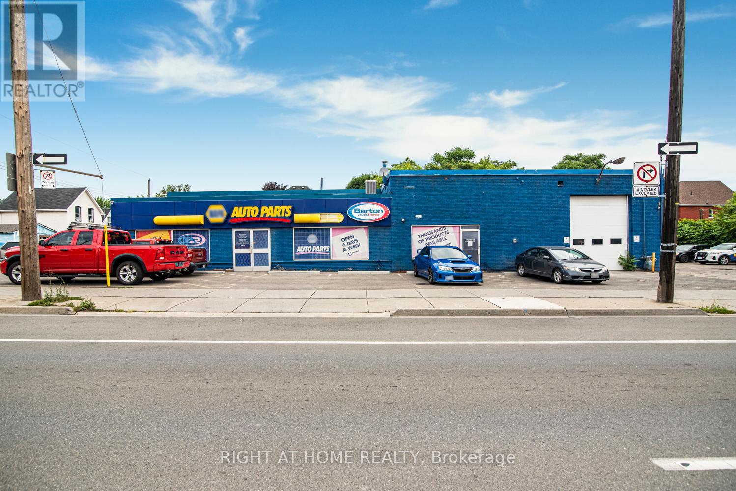 Photo 1 of 361 Cannon Street E, Hamilton ON