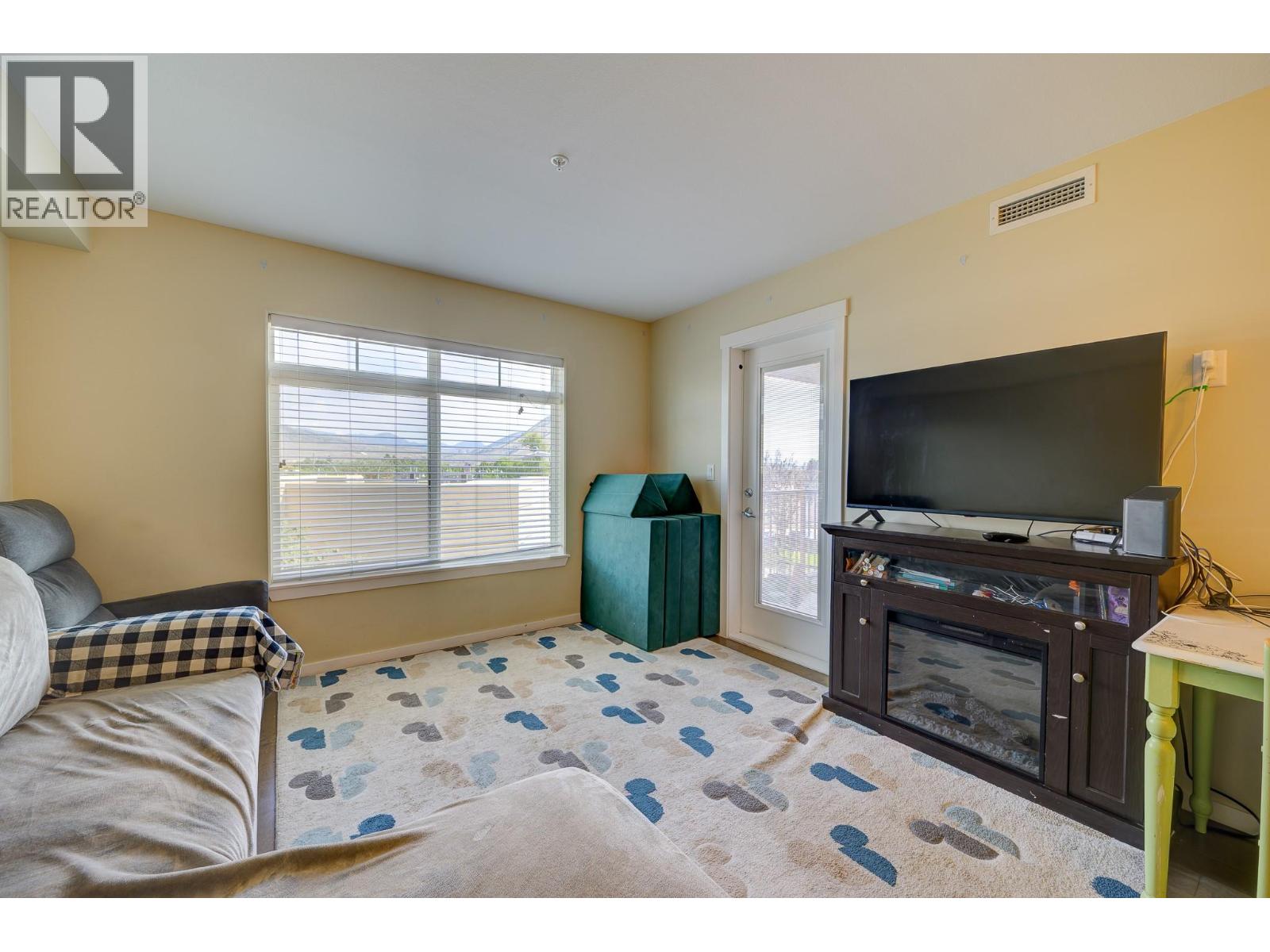 Photo 6 of 689 Tranquille Road Unit 324, Kamloops BC