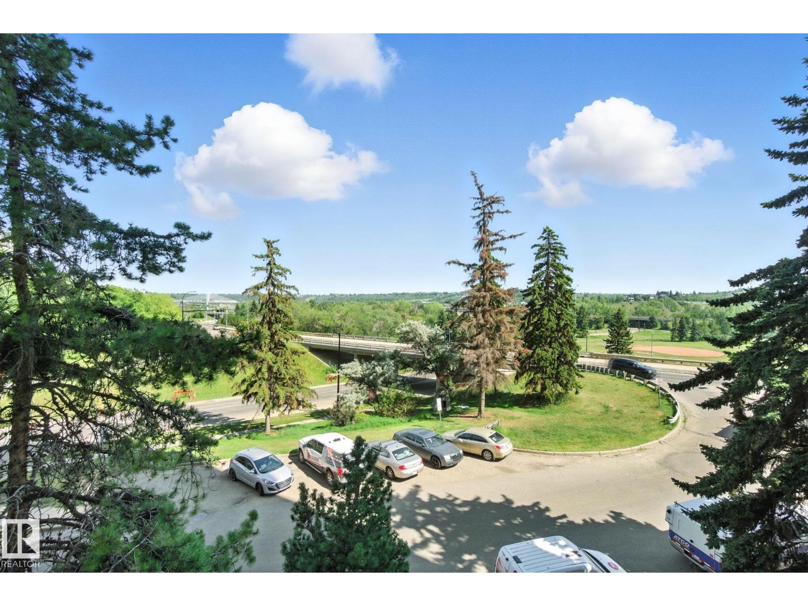 #306 9918 101 ST NW - Image 12