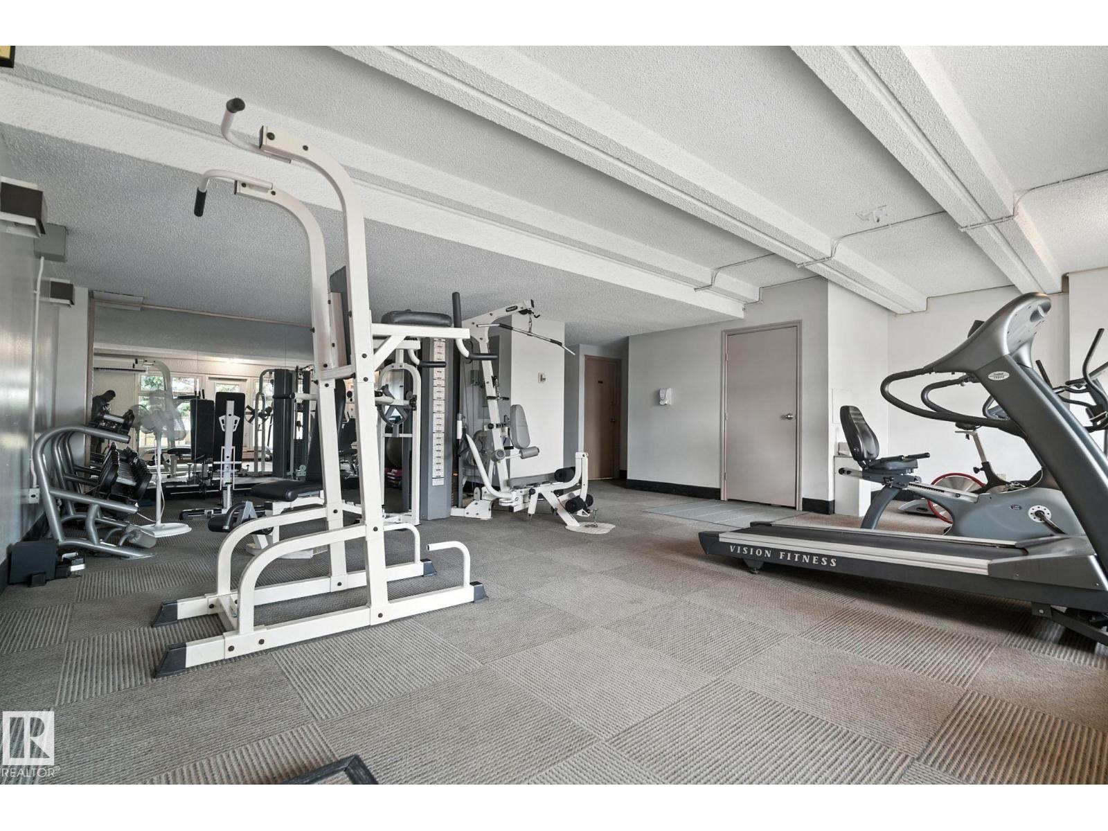 #306 9918 101 ST NW - Image 17