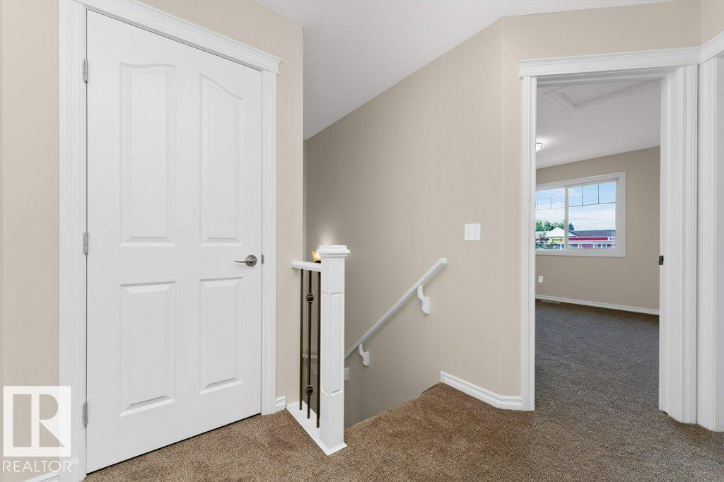 Photo 12 of 39 735 85 St Sw, Edmonton AB