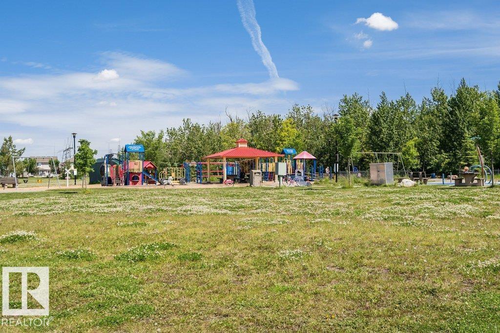 Photo 32 of 39 735 85 St Sw, Edmonton AB