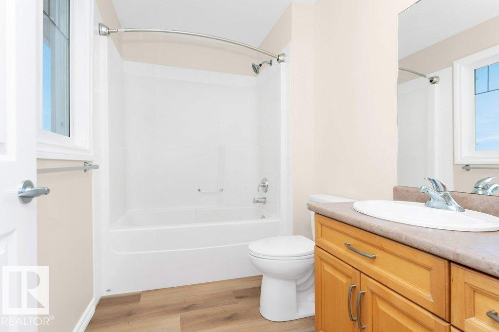 Photo 16 of 39 735 85 St Sw, Edmonton AB