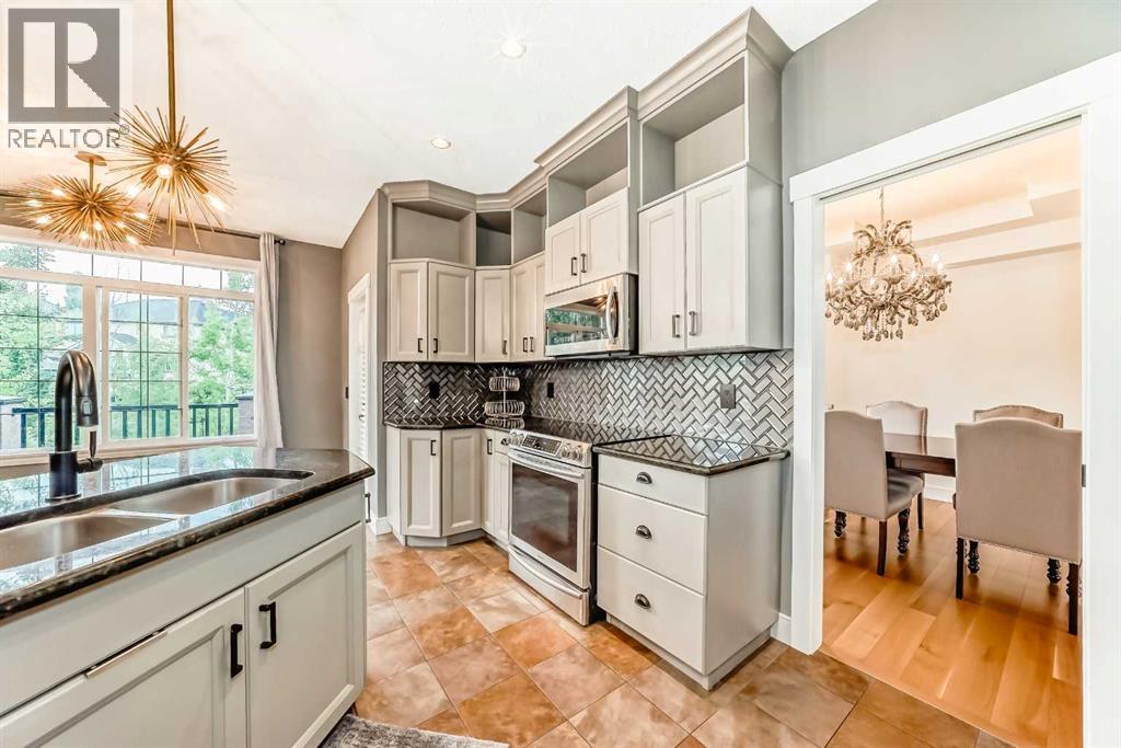 Single Family House for Sale in  Tuscany Estates Crescent NW Tuscany Calgary 
