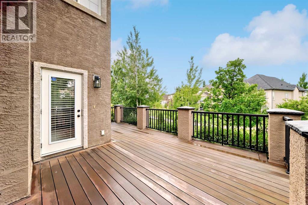 Single Family House for Sale in  Tuscany Estates Crescent NW Tuscany Calgary 