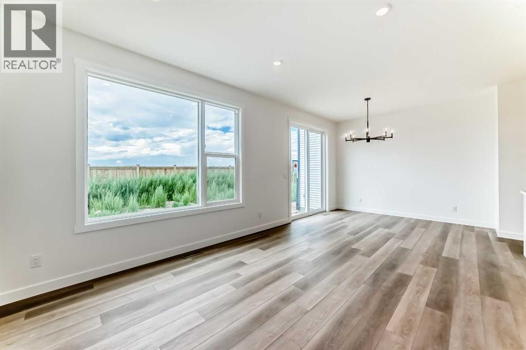 Photo 19 of 51 Bartlett Crescent Se, Calgary AB