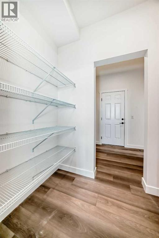 Photo 11 of 51 Bartlett Crescent Se, Calgary AB