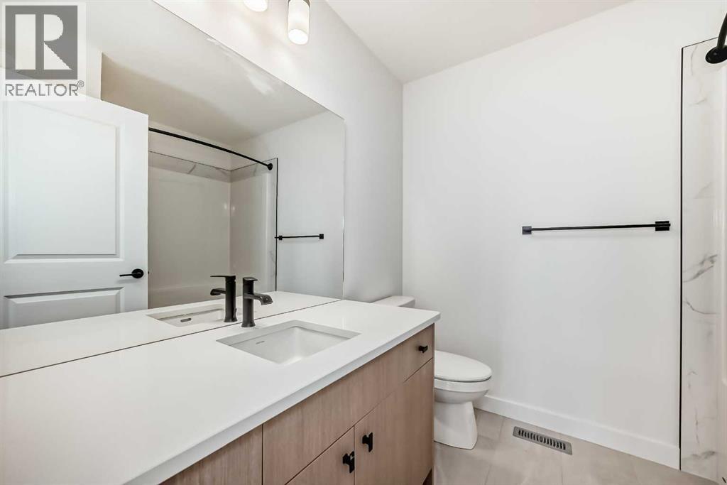Photo 14 of 51 Bartlett Crescent Se, Calgary AB