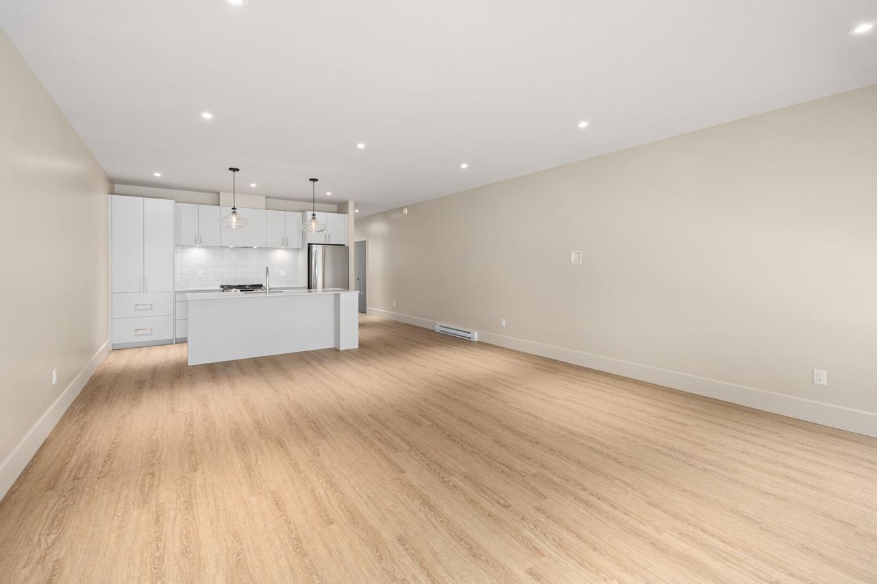 Photo 37 of 23490 Mary Avenue, Langley BC