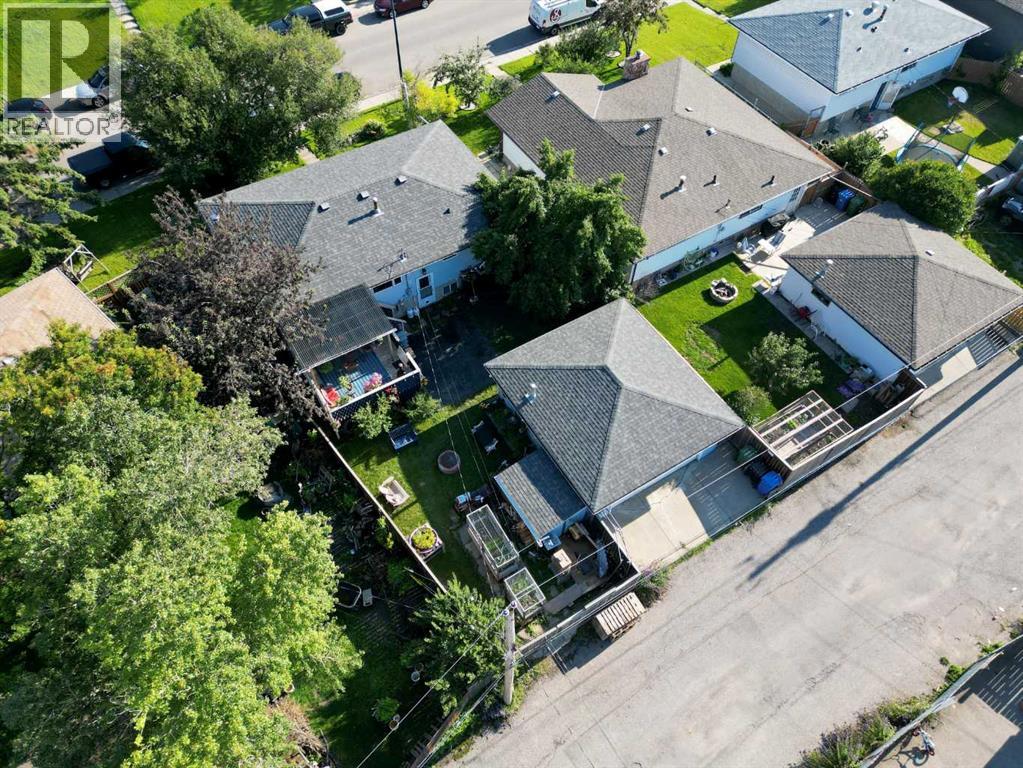 Single Family House Bi-level for Sale in  Marbrooke Circle NE Marlborough Calgary 