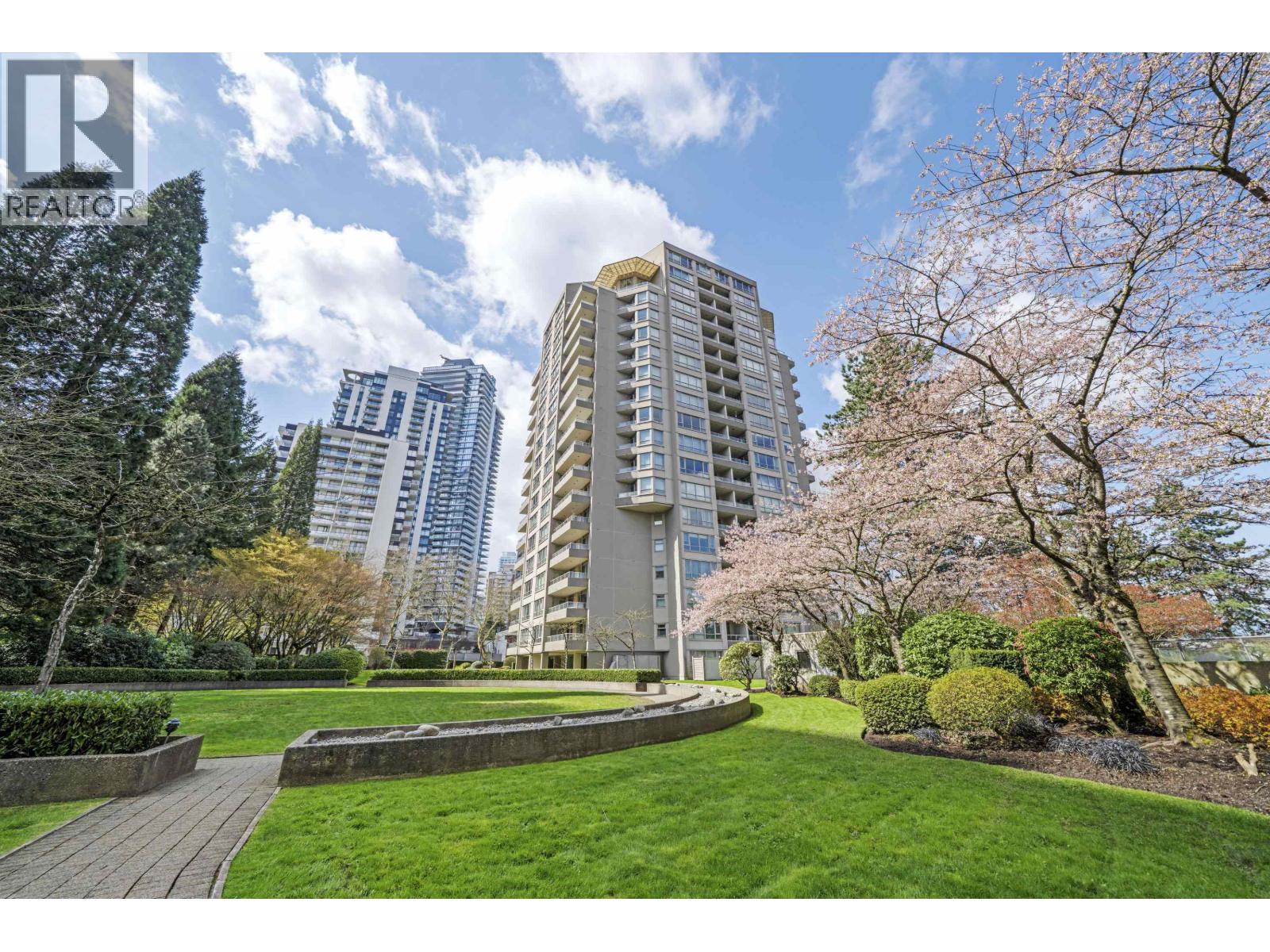 Photo 22 of 1405 6070 Mcmurray Avenue, Burnaby BC
