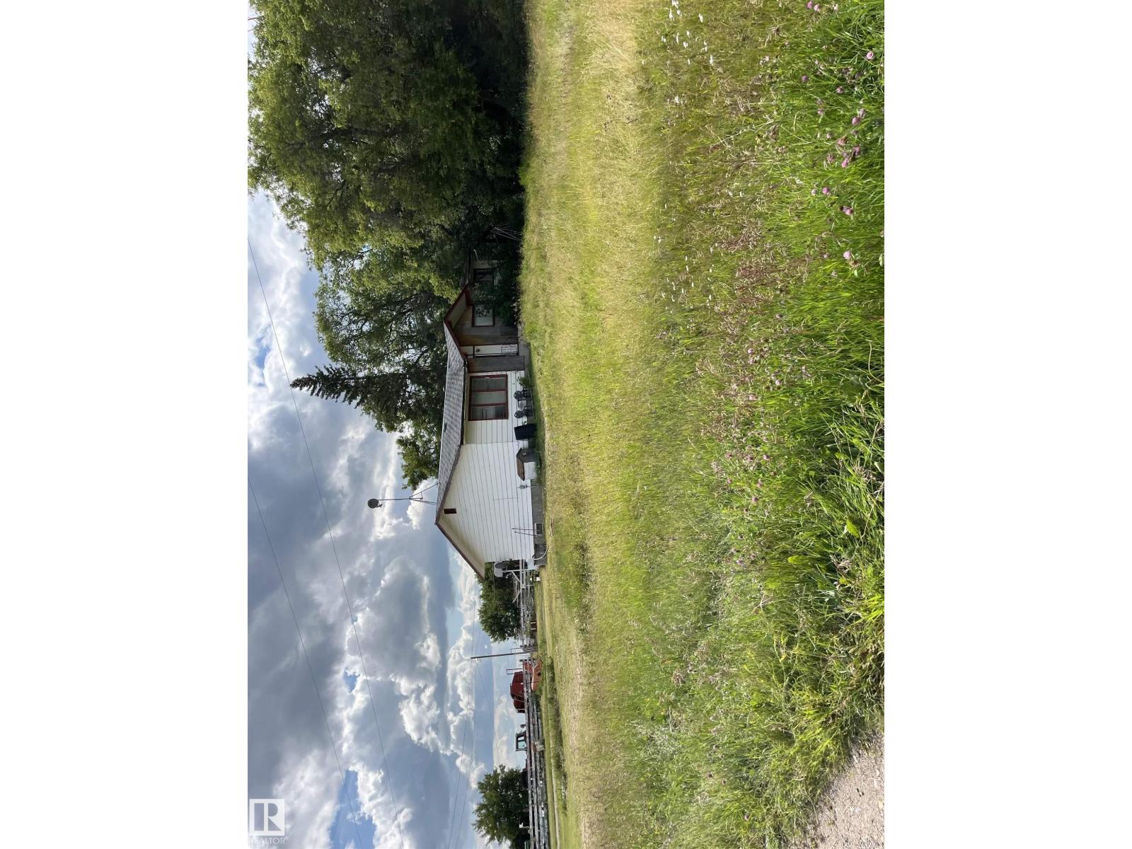 Photo 2 of 11119 Twp Rd 580, Rural St Paul County AB