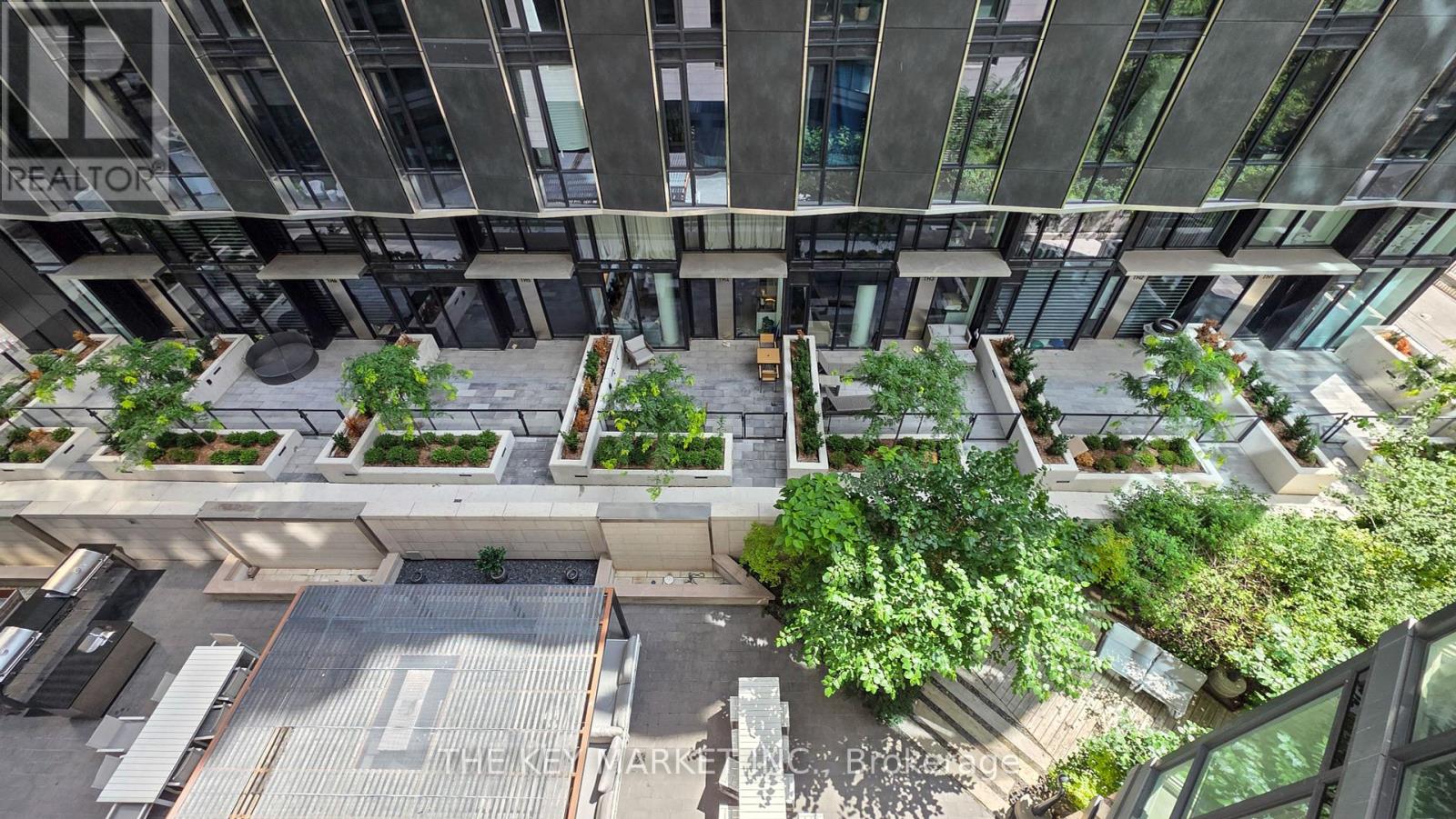 Photo 32 of 511 45 Charles Street E, Toronto ON