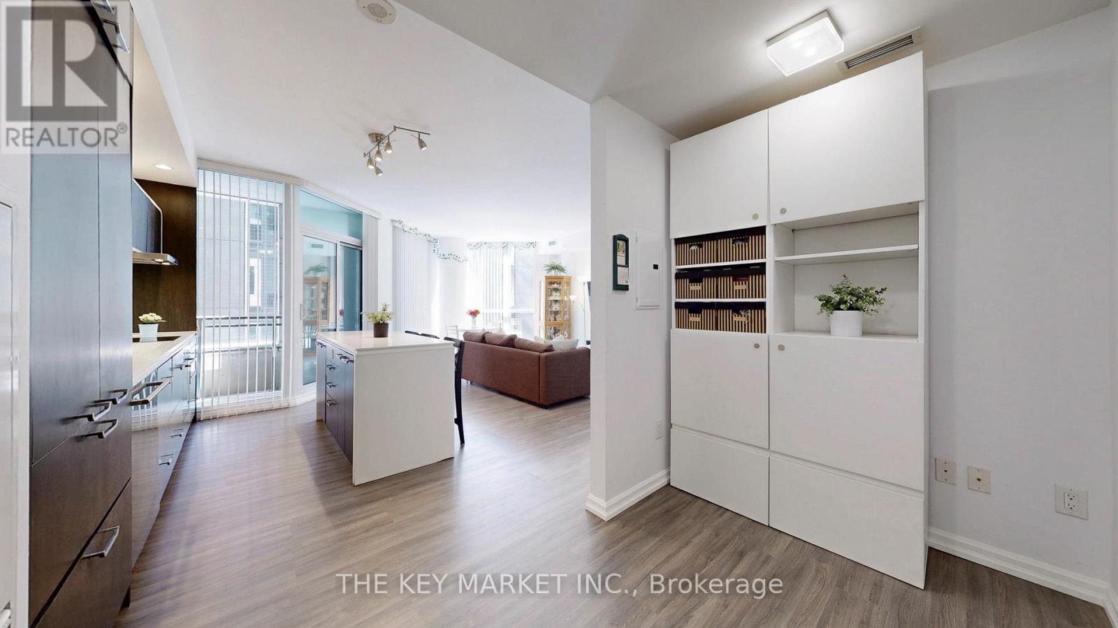 Photo 26 of 511 45 Charles Street E, Toronto ON