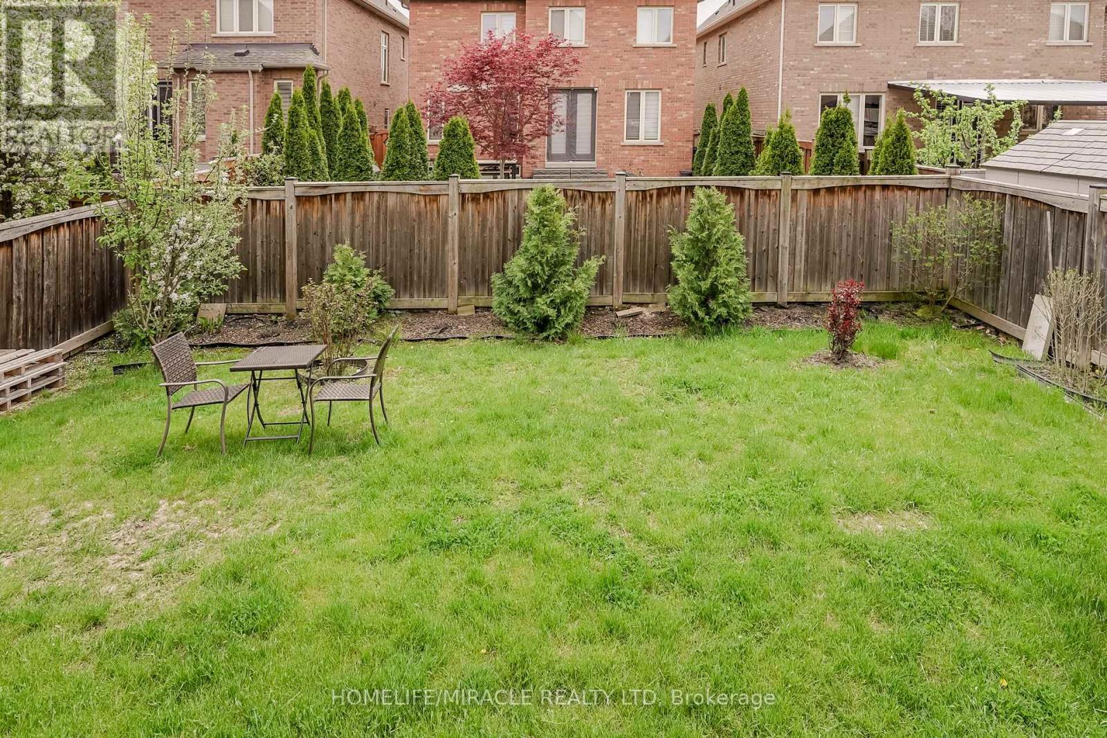 Photo 1 of 19 Wardlaw Place, Vaughan ON