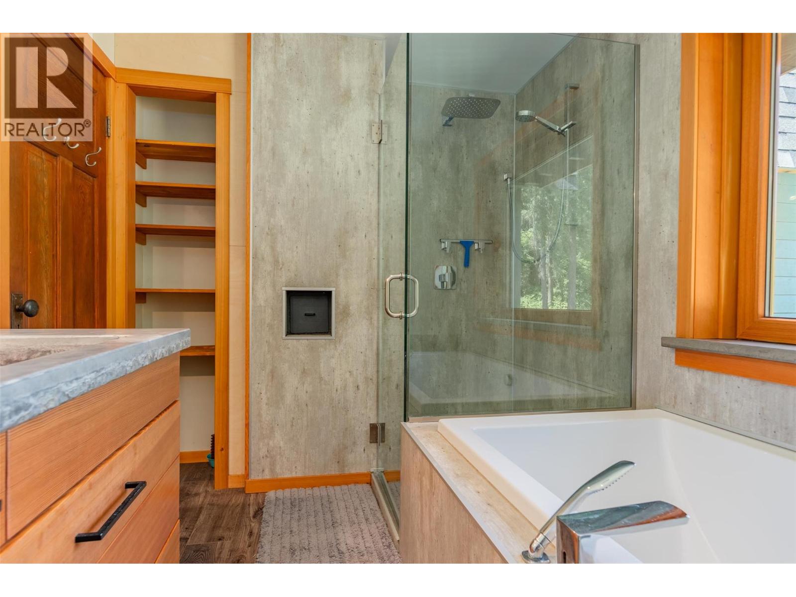 Photo 57 of 6042 Woodward Road, Winlaw BC