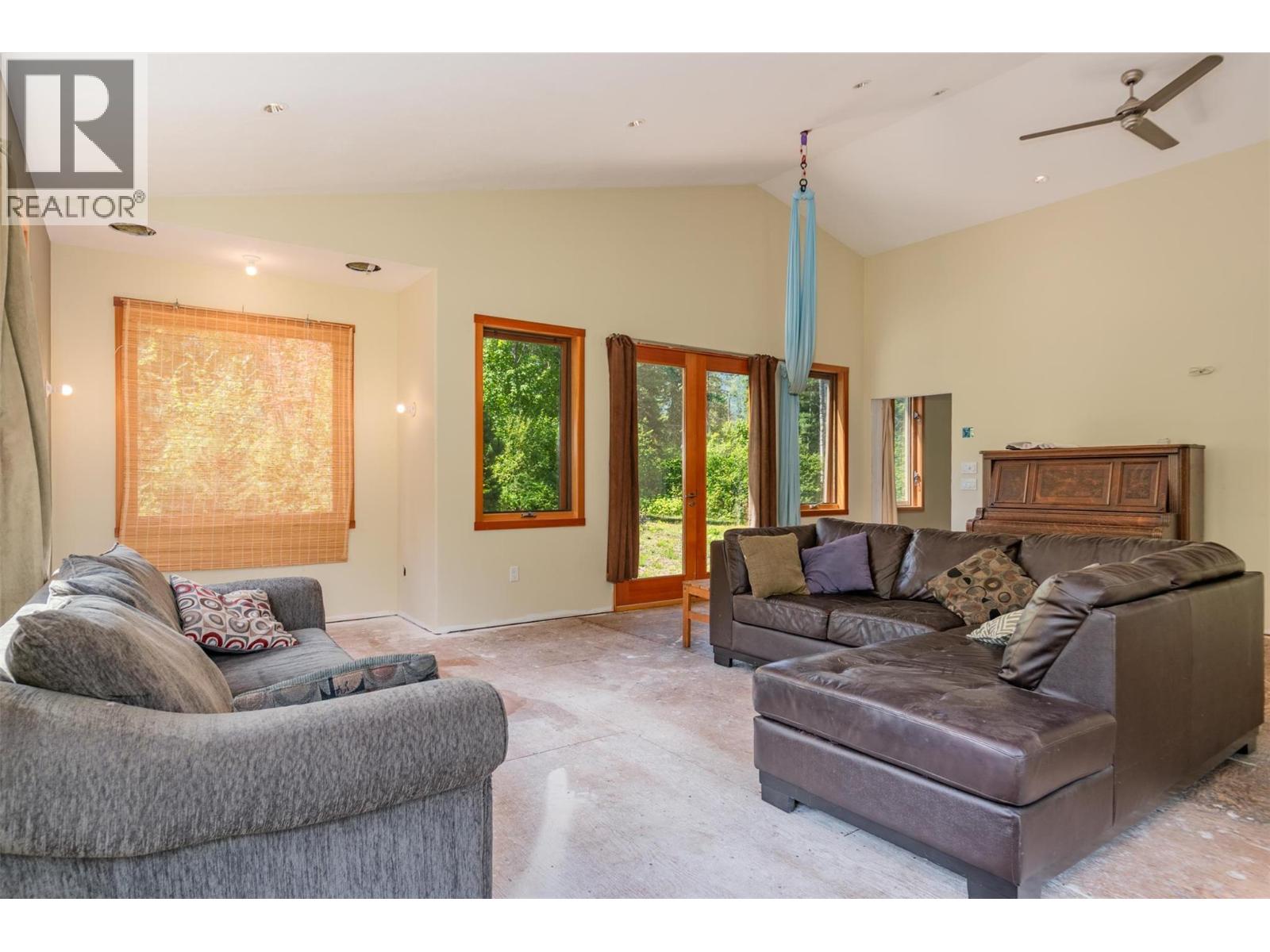 Photo 59 of 6042 Woodward Road, Winlaw BC
