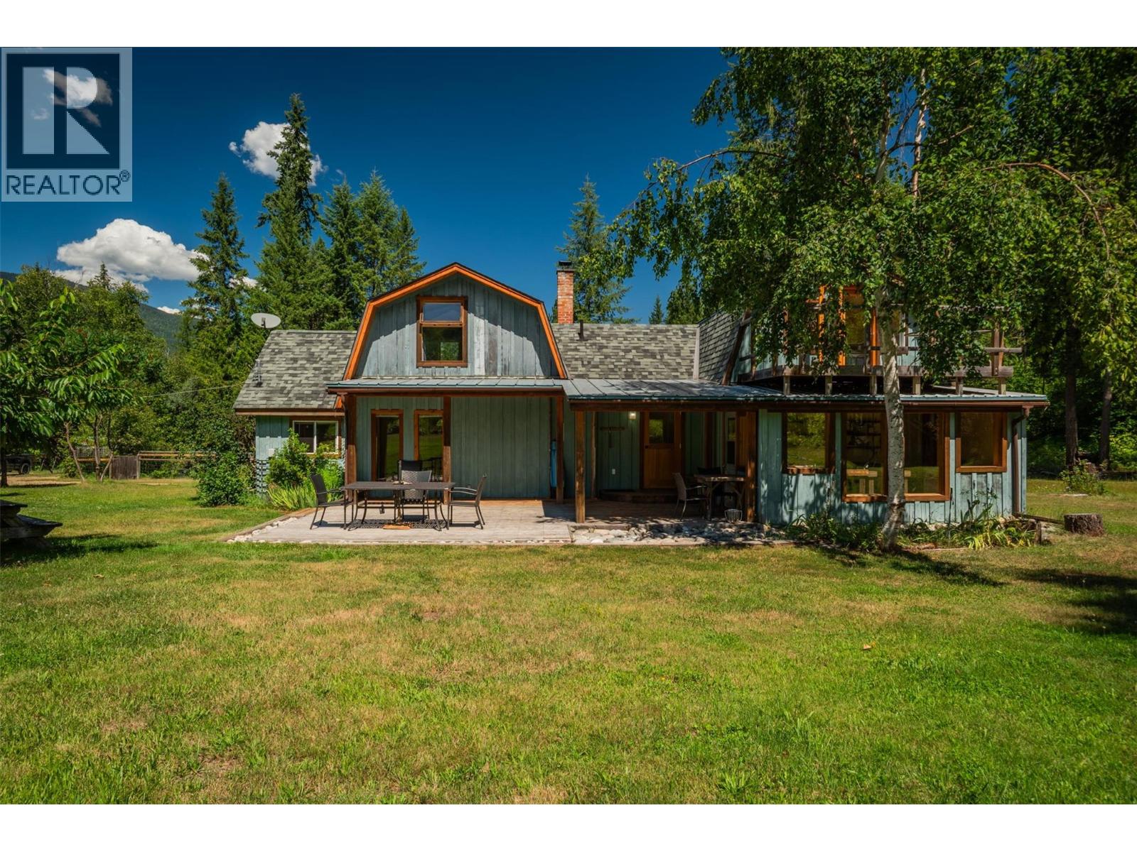 Photo 19 of 6042 Woodward Road, Winlaw BC