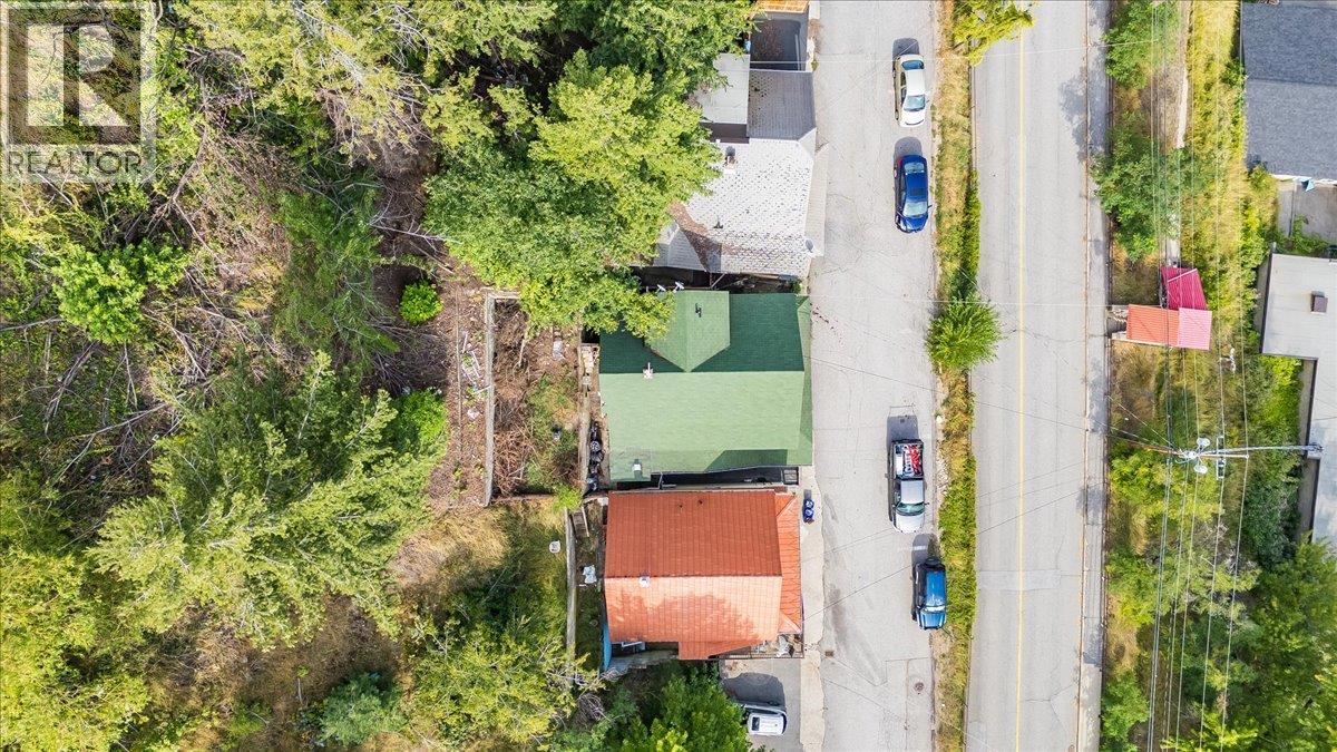 954 Glover Road, Trail