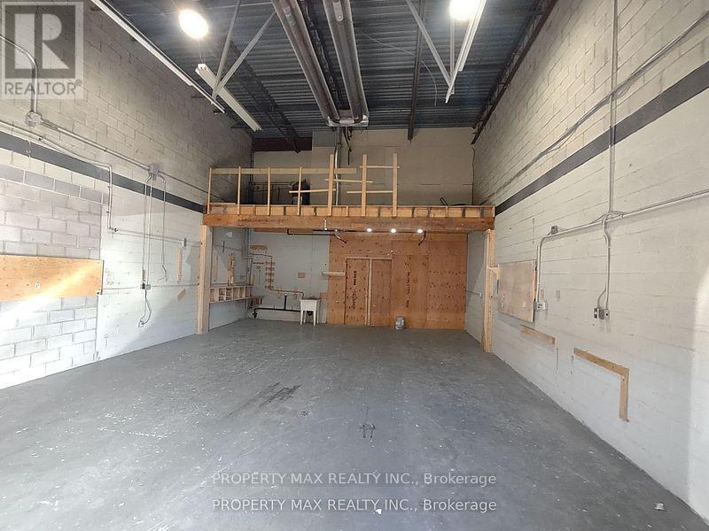 Photo 8 of 12 70 Delta Park Boulevard, Brampton ON