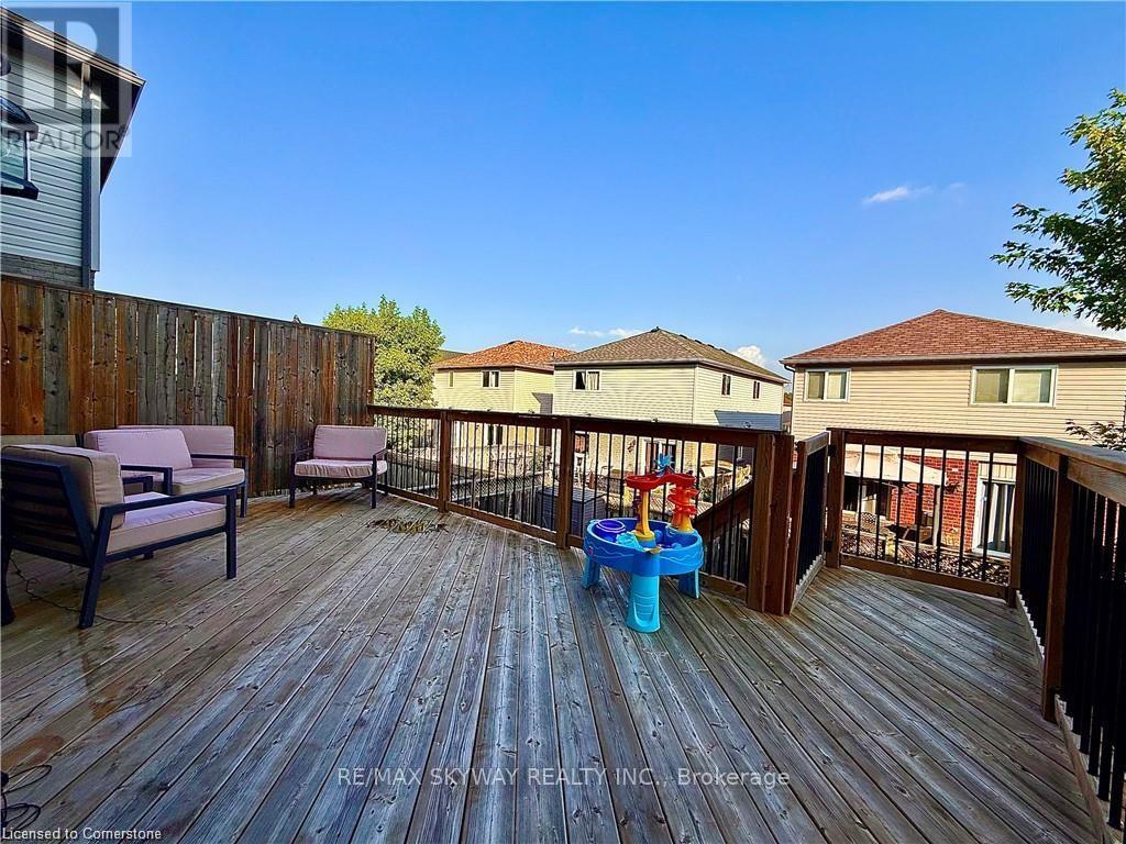 Photo 41 of 160 Prosperity Drive, Kitchener ON