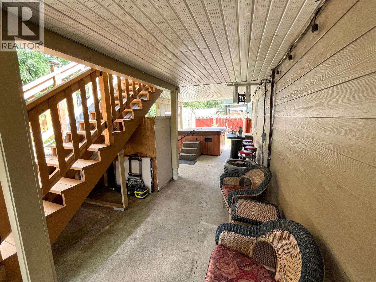 Photo 24 of 510 Cedar Street, Sicamous BC
