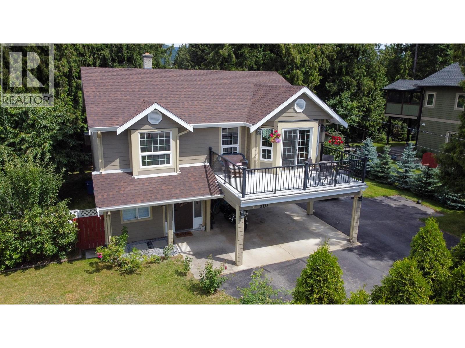Photo 7 of 510 Cedar Street, Sicamous BC