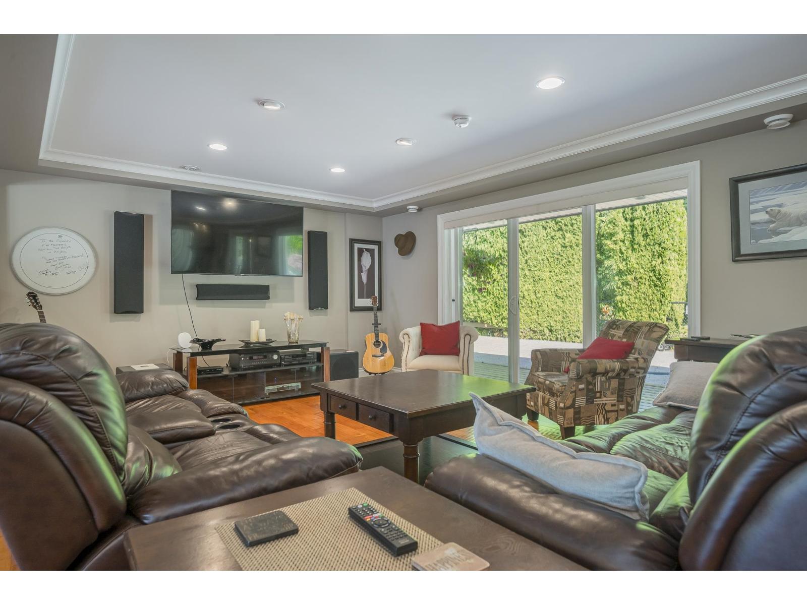 Photo 13 of 9978 Allard Crescent, Langley BC