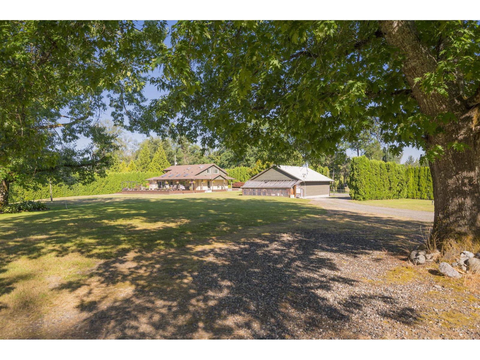Photo 32 of 9978 Allard Crescent, Langley BC