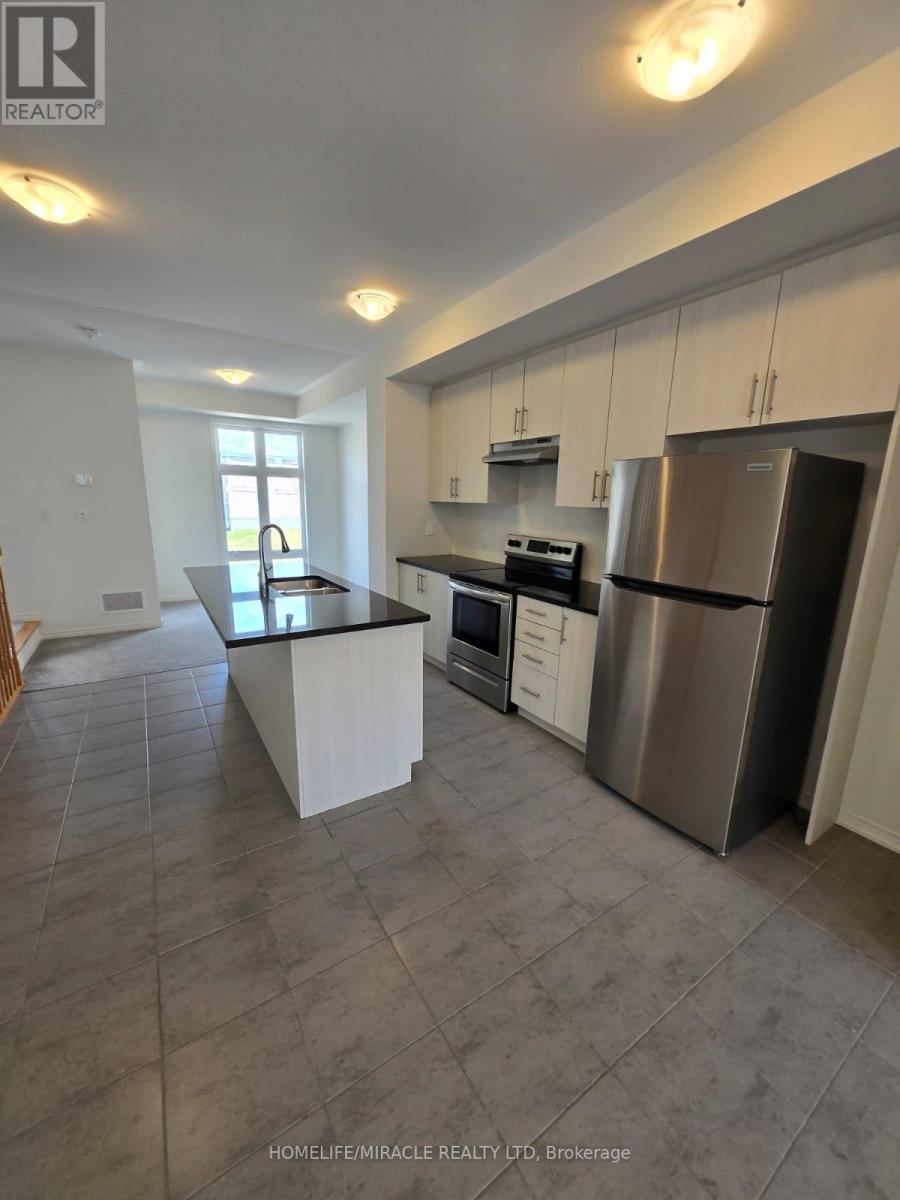 Photo 11 of 1431 Coral Springs Path, Oshawa ON