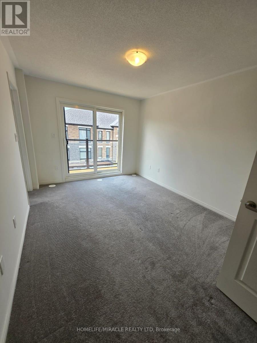 Photo 15 of 1431 Coral Springs Path, Oshawa ON
