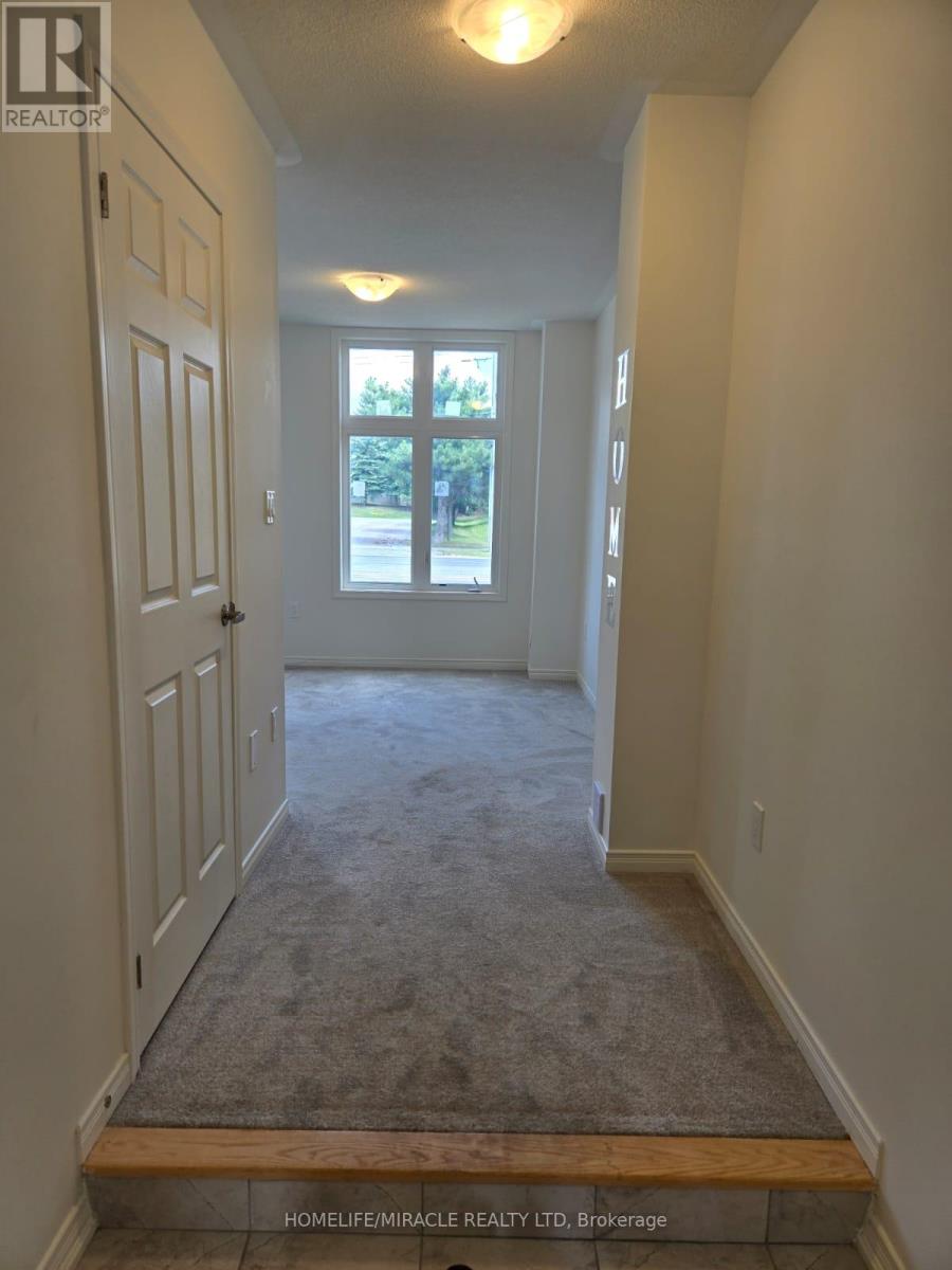 Photo 3 of 1431 Coral Springs Path, Oshawa ON