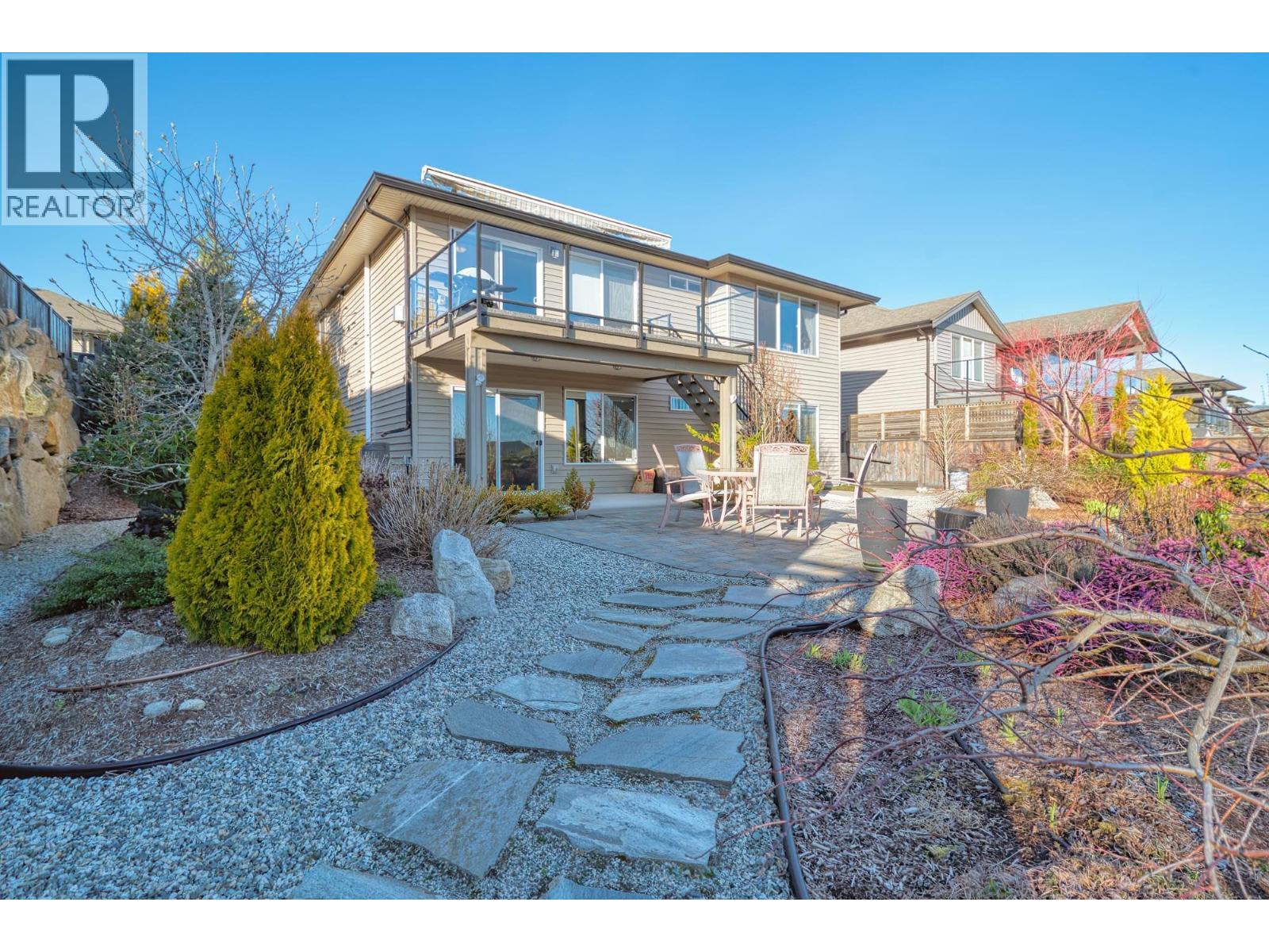 6263 APOLLO ROAD, Sechelt