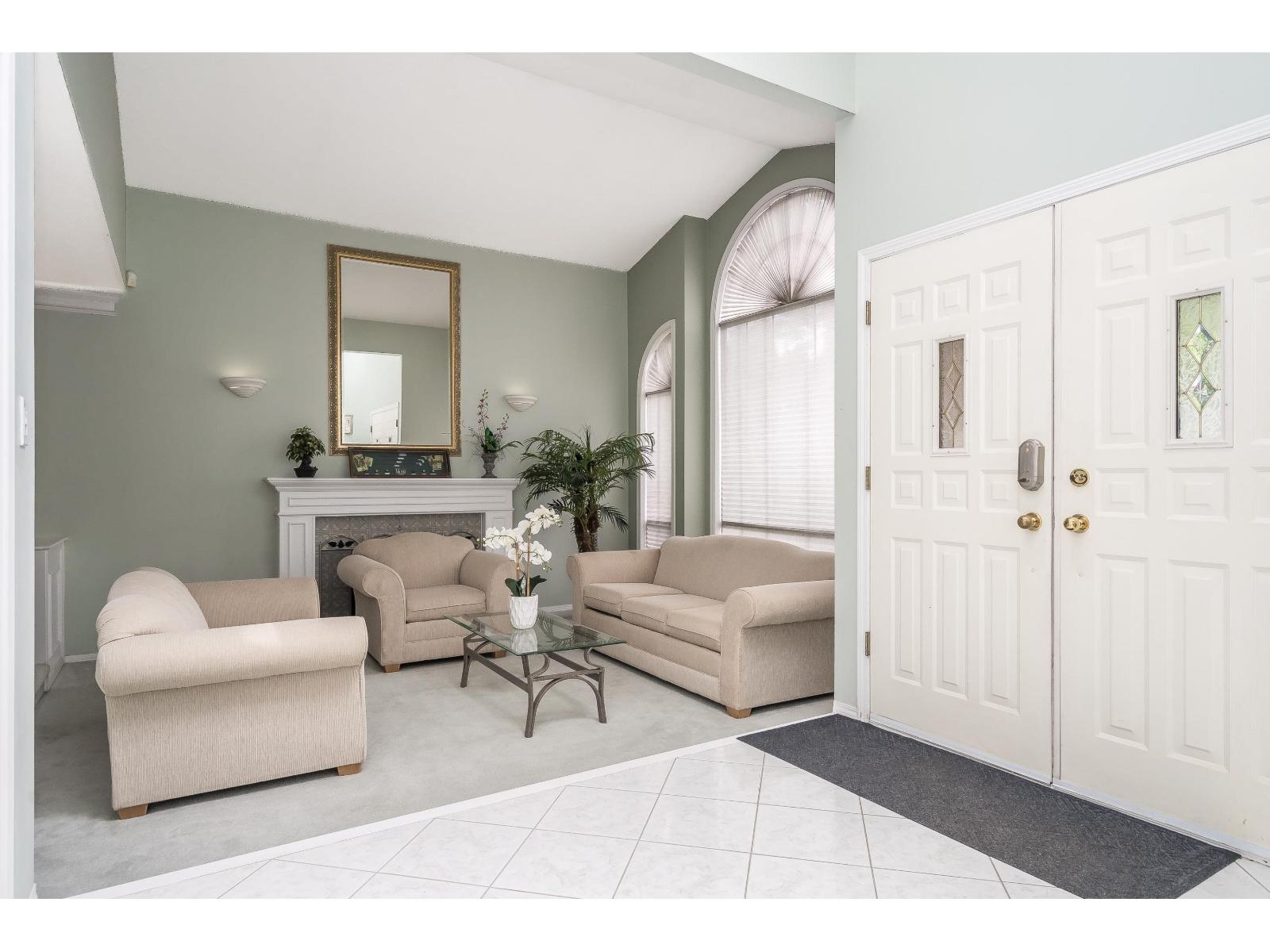 Photo 37 of 16675 Mapletree Close, Surrey BC