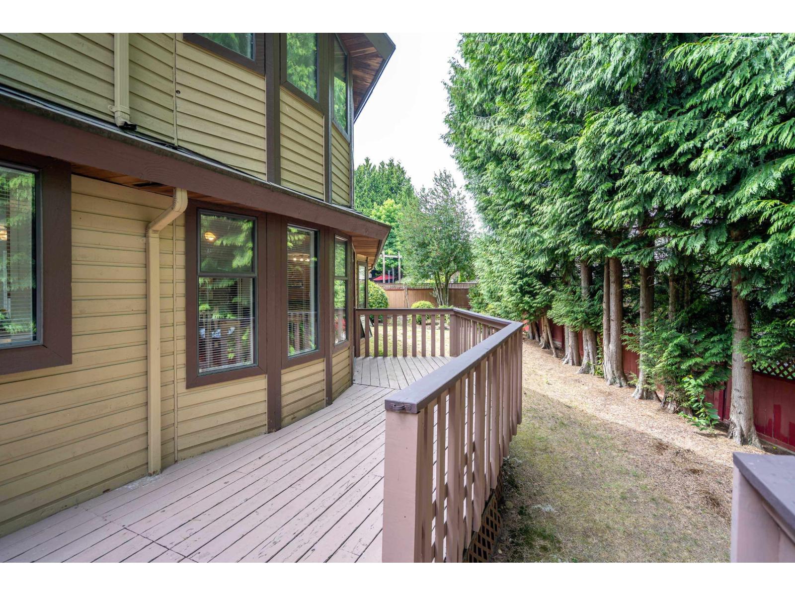 Photo 25 of 16675 Mapletree Close, Surrey BC