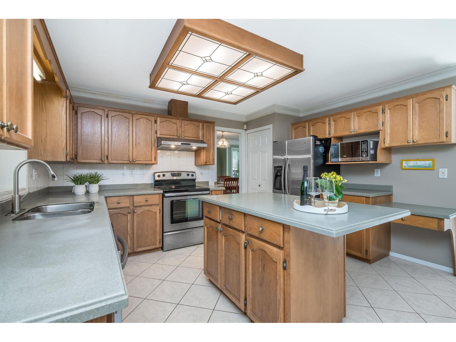 Photo 40 of 16675 Mapletree Close, Surrey BC
