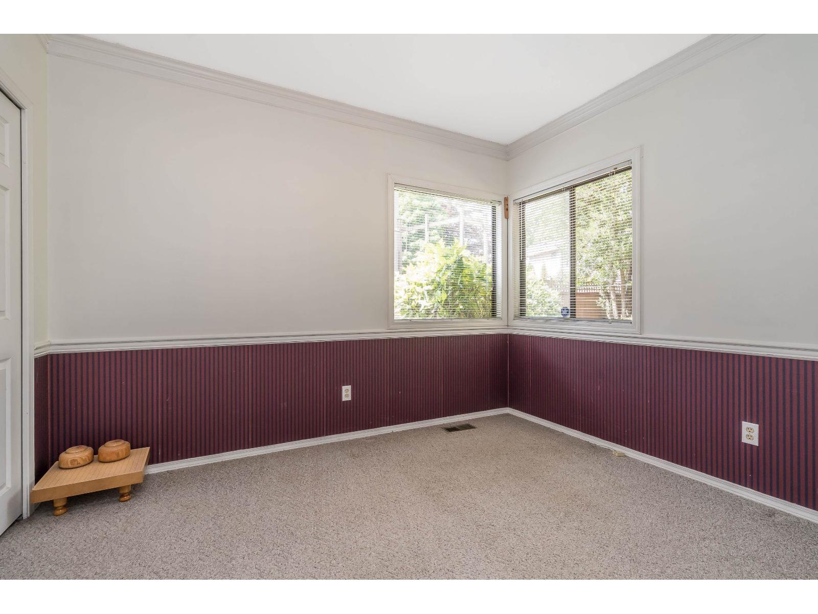 Photo 17 of 16675 Mapletree Close, Surrey BC