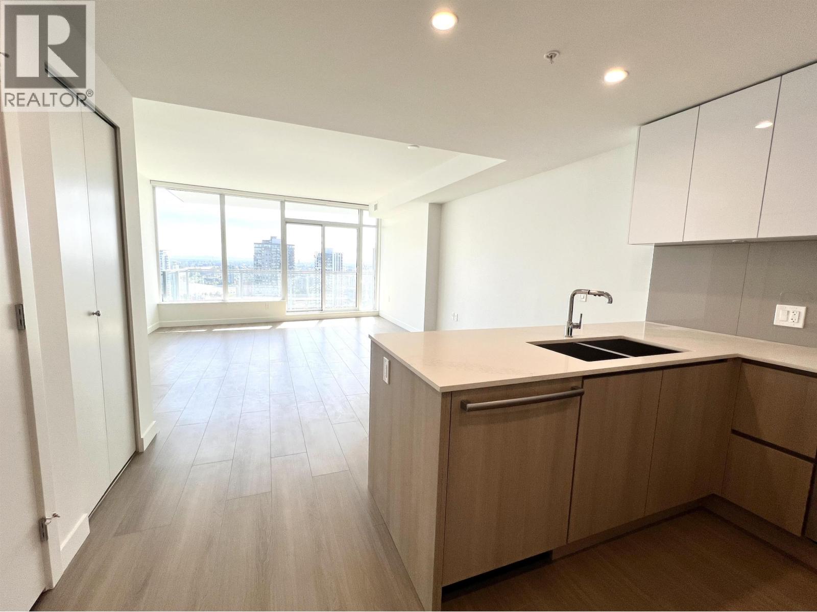Photo 6 of 2306 618 Carnarvon Street, New Westminster BC
