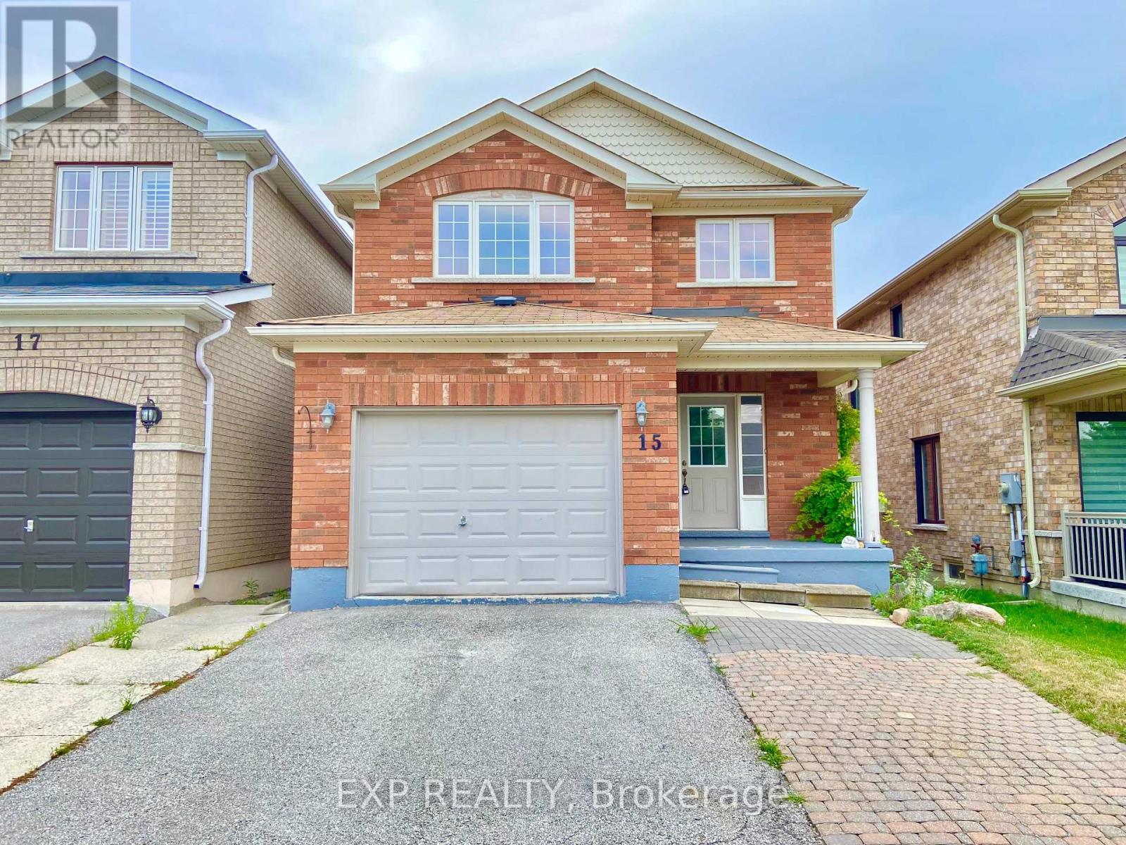 Photo 17 of 15 Lynn Street, Bradford West Gwillimbury ON
