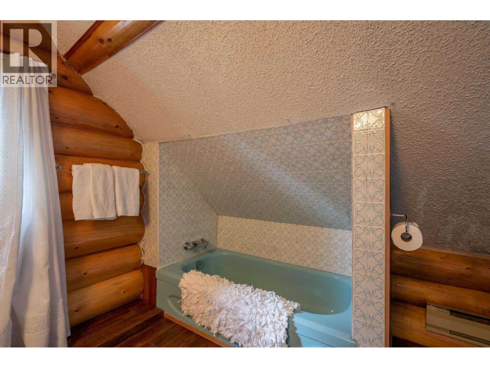 Photo 10 of 31815 Cariboo Highway, Prince George BC