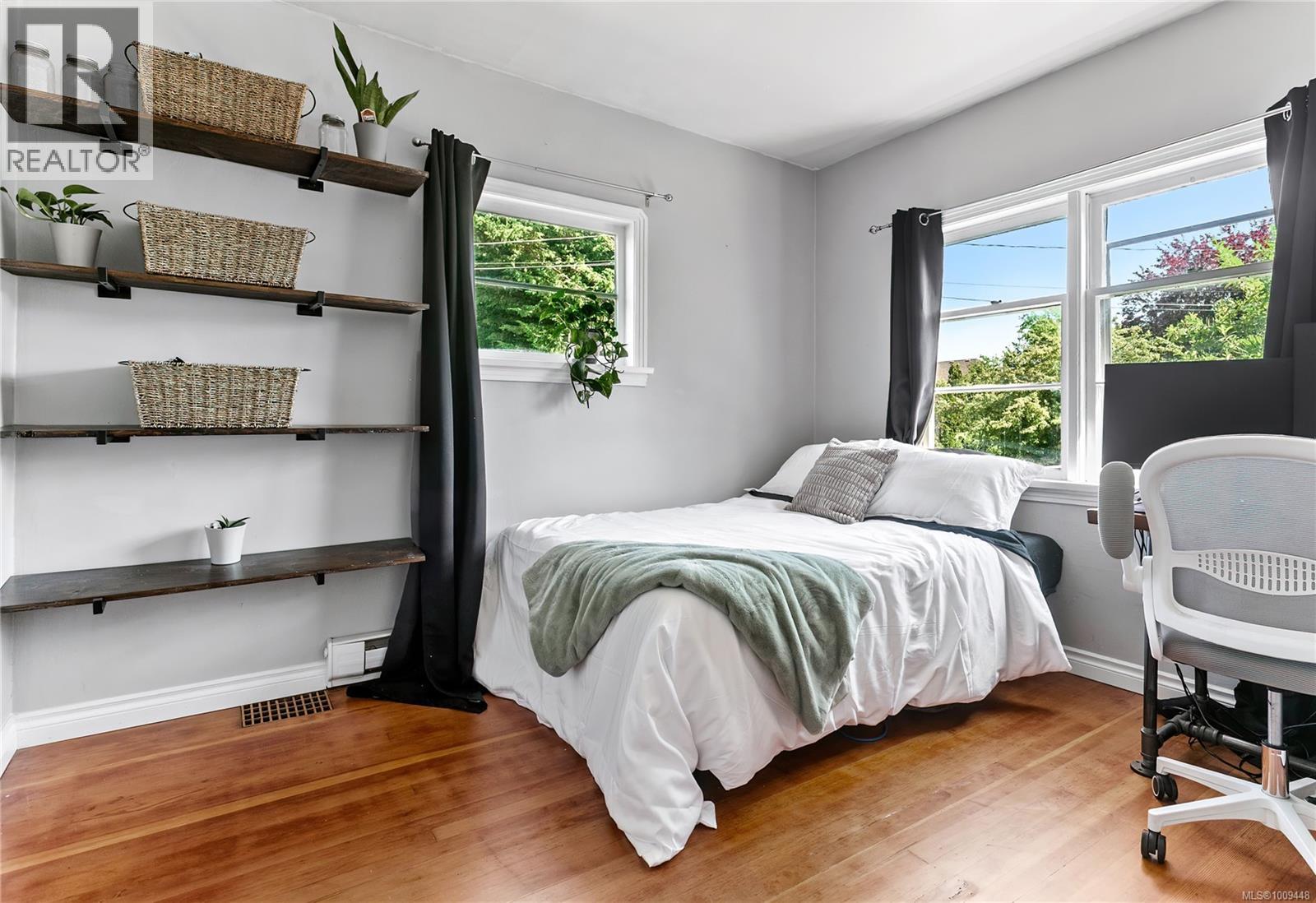 Photo 14 of 1815 San Pedro Ave, Saanich BC