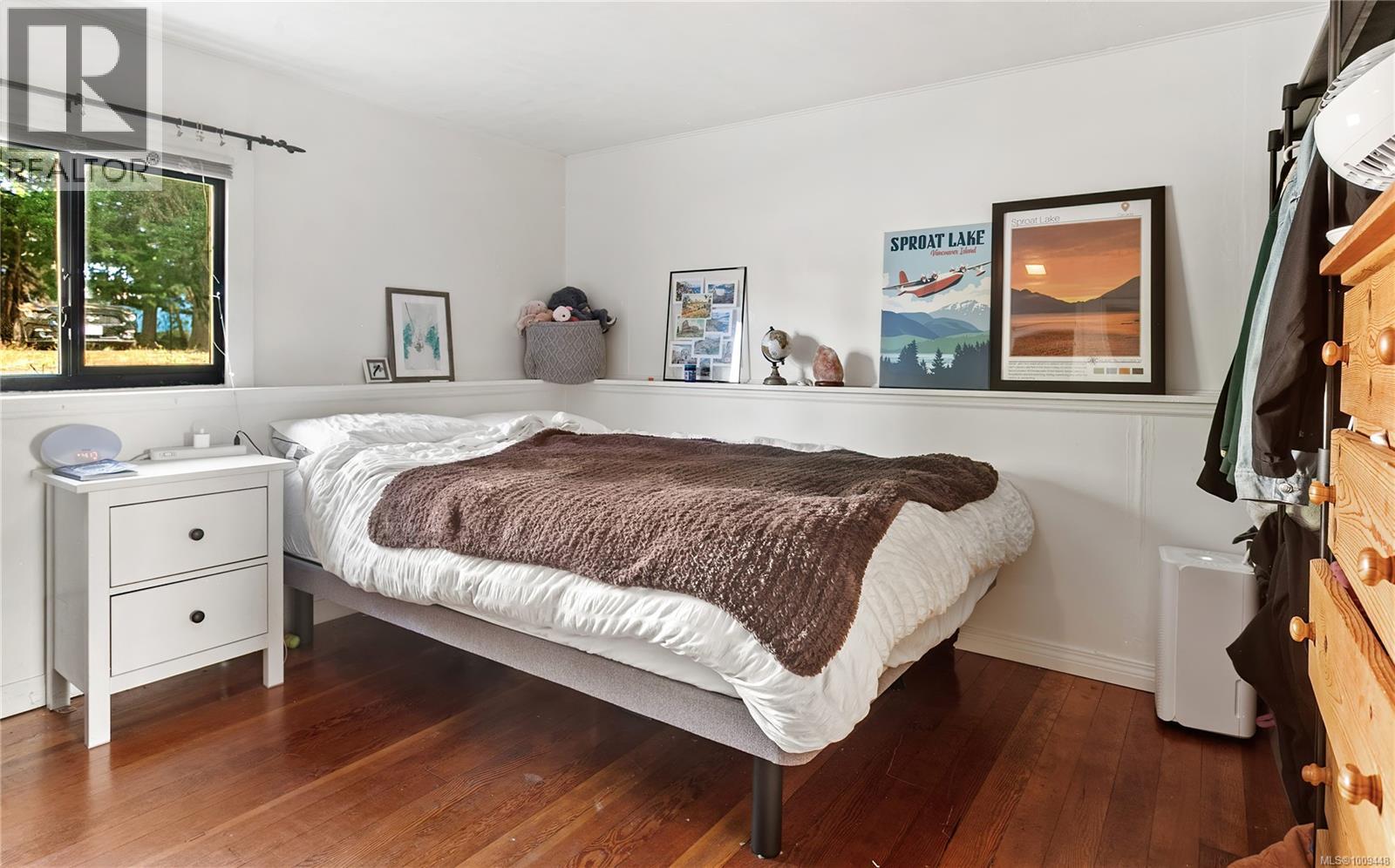 Photo 27 of 1815 San Pedro Ave, Saanich BC