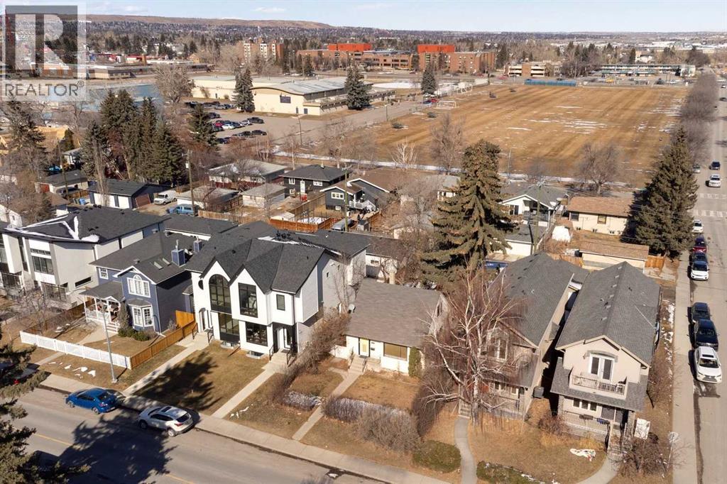 Single Family House for Sale in  Regal Crescent NE Renfrew Calgary 
