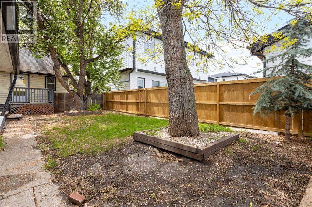 Single Family House for Sale in  Regal Crescent NE Renfrew Calgary 