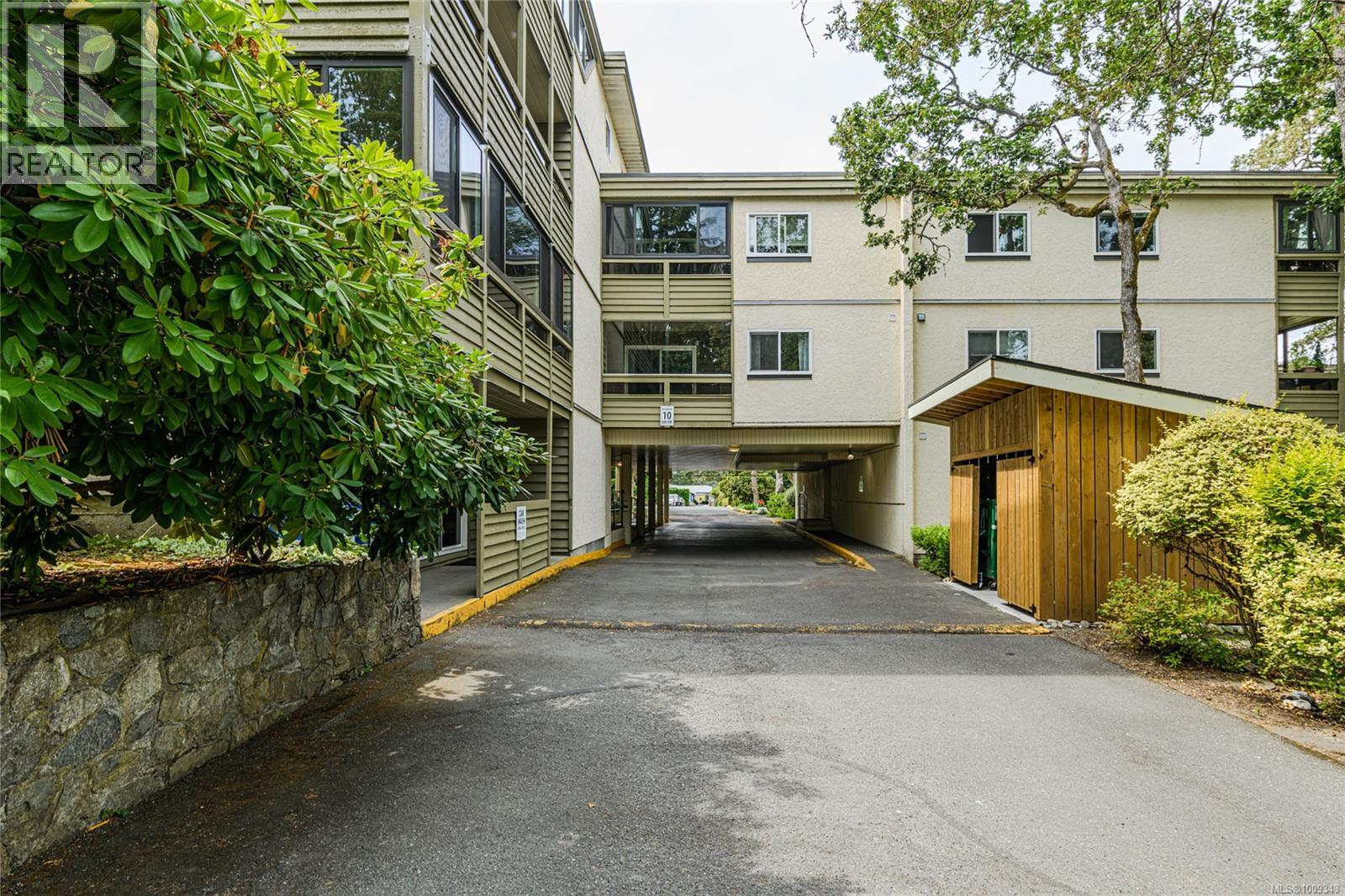 Photo 17 of 311 1010 Bristol Rd, Saanich BC